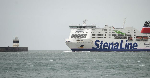 Stena Line-workers are 16 people behind in the truck on the ferry