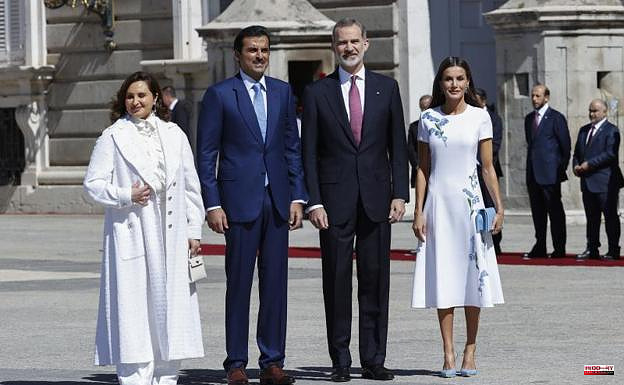 The emir of Qatar begins a visit of a marked economic nature to Spain