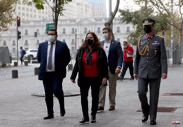 Criminals break into the house of the Chilean Defense Minister
