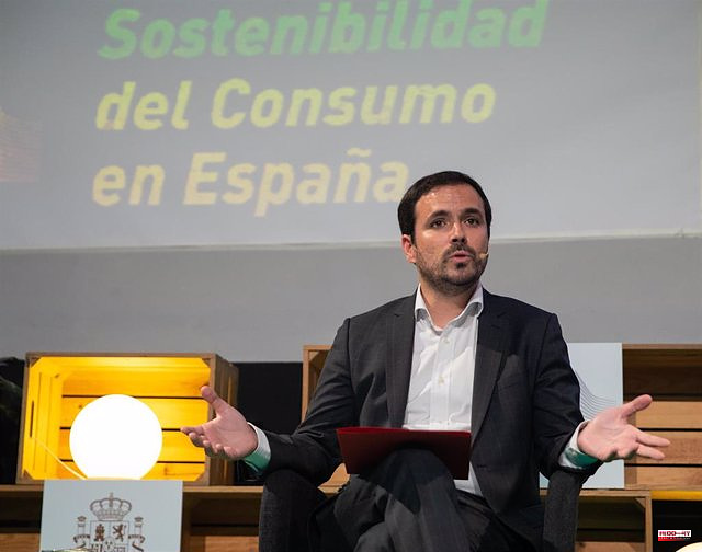 Garzón defends that the parties should not mark "the rhythms" in Yolanda Díaz's project, whose goal is to add
