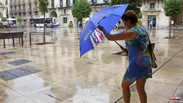 The weather in Valencia: the heat wave gives way this Tuesday to the alert for storms and a thermal slump