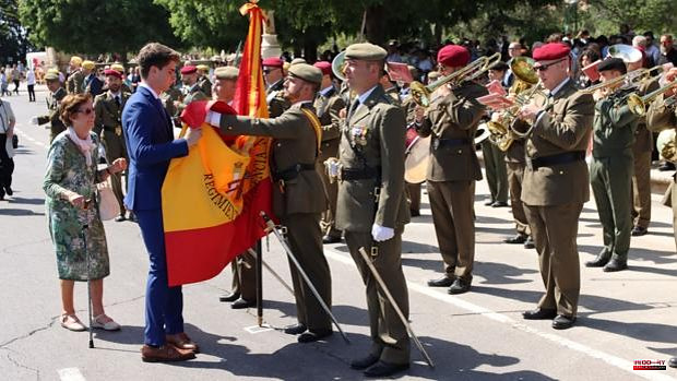From a 94-year-old man to a young man of 18: Valencia hosts a massive Spanish Flag Swearing-in