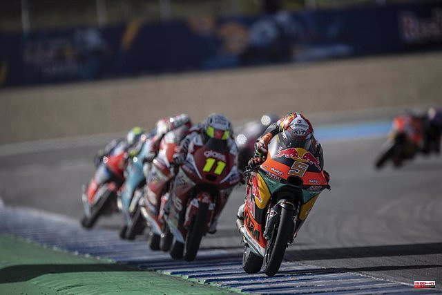Masià reigns in the chaos of Moto3 and opposes the leadership of García Dols