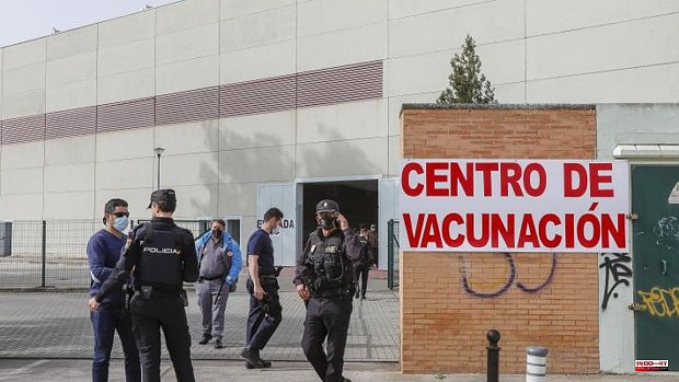 Summoned to testify four senior officials of the Generalitat for the delay in the vaccination of police officers
