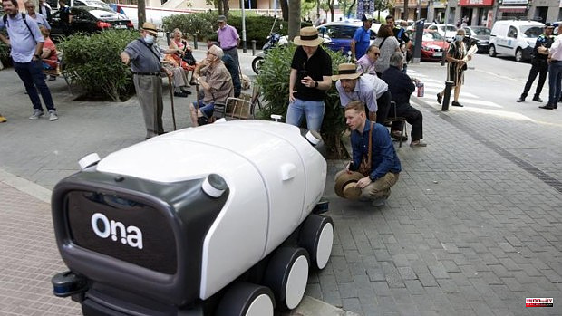 The future of home delivery, autonomous robots