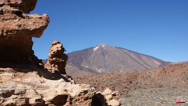 The highest diffuse gas emission is on Teide
