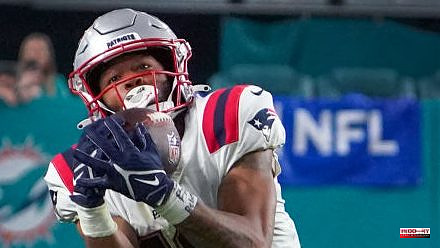 Jakobi Meyers signs a tender with the Patriots
