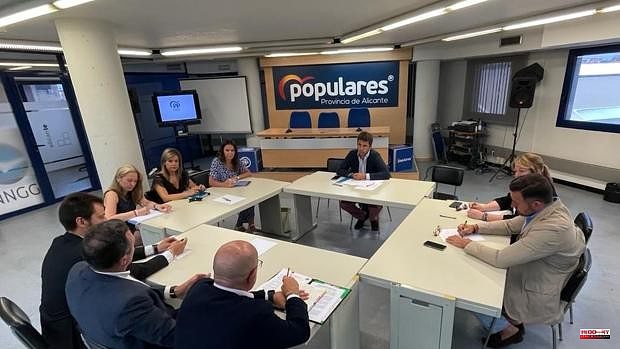 Mazón: «Puig continues to advance in the dismantling and ideologisation of education in the Valencian Community»