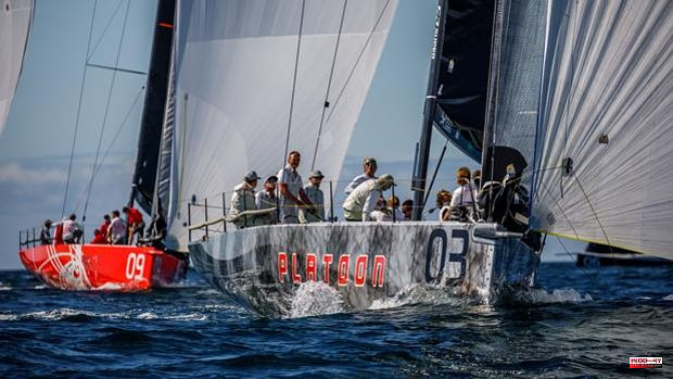 «Platoon», just three points behind «Quantum» in the Rolex TP52 World Championship