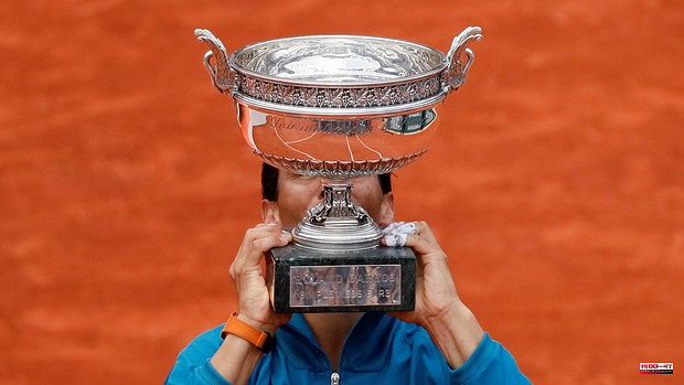 Roland Garros Trophy: what is it called, what is it made of and why Nadal owns it