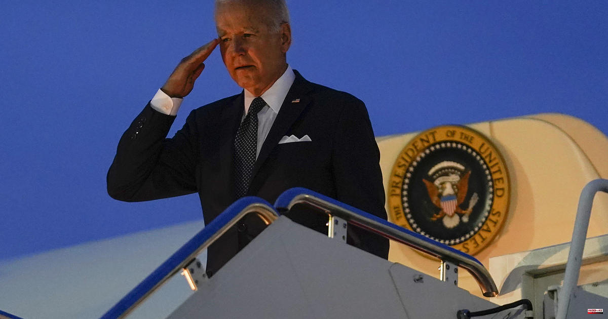 After the plane entered restricted airspace, Bidens temporarily moved to a secure location
