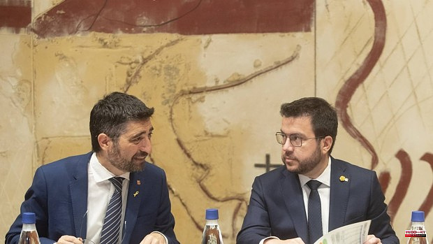 The Generalitat sees "a point of irresponsibility" in the reduction of public transport fares