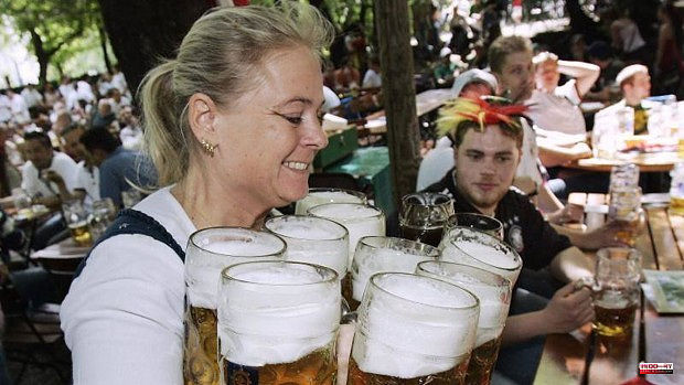 Germany speeds up immigration of waiters and hotel and airport staff