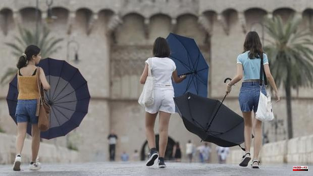 The weather in Valencia: double alert for the arrival of storms with hail and a new heat wave