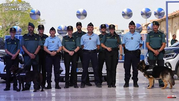 The Civil Guard of Alicante is reinforced with the French Gendarmerie for the summer