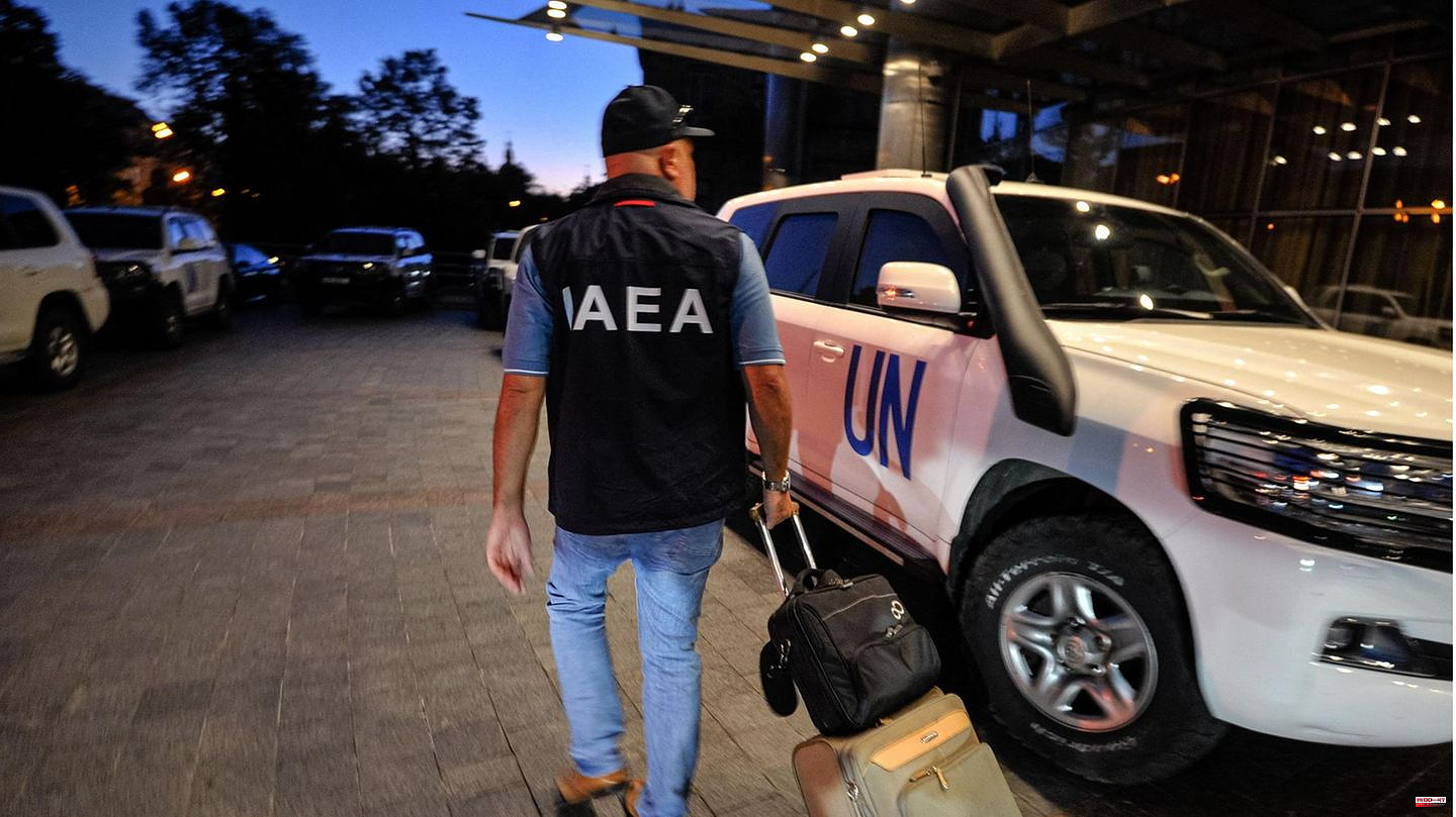 Day 189 of the Ukraine war: IAEA team from Kyiv on the way to Zaporizhia nuclear plant