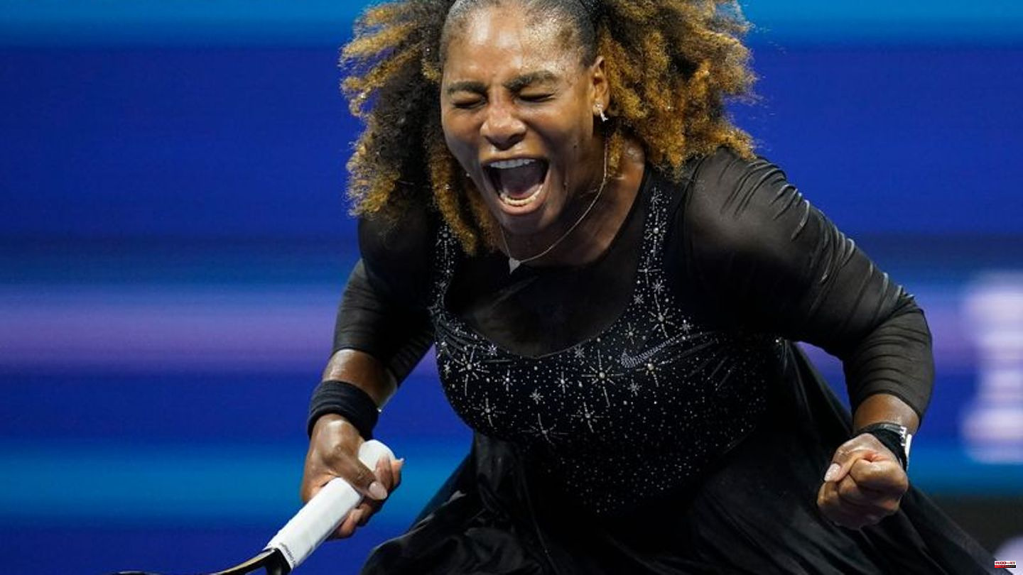 US Open: US Open: Williams wins in a glitter outfit - out for