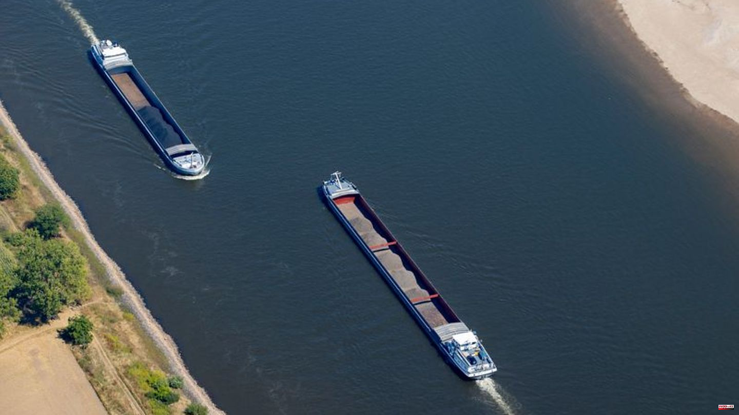 Shipping: Three countries are calling for rapid deepening of the Rhine shipping channel
