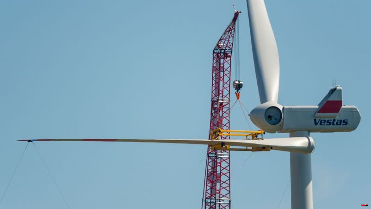 Wind energy: Warning strike to persuade Vestas to negotiate tariffs