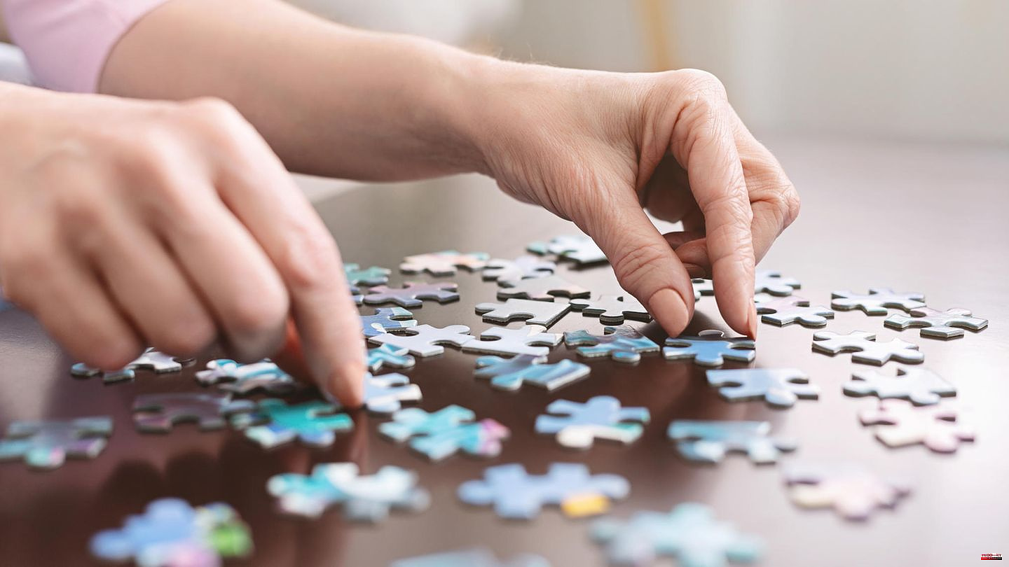 Brain training: games for adults: why jigsaw puzzles can counteract mental decline in old age