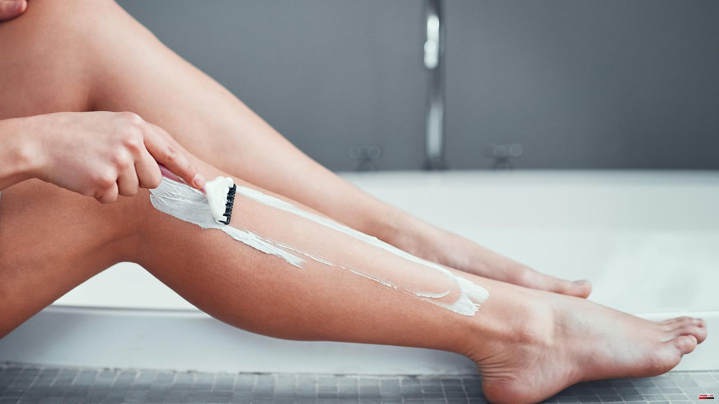 Irritated skin: painful razor burn: women have to take this into account when shaving