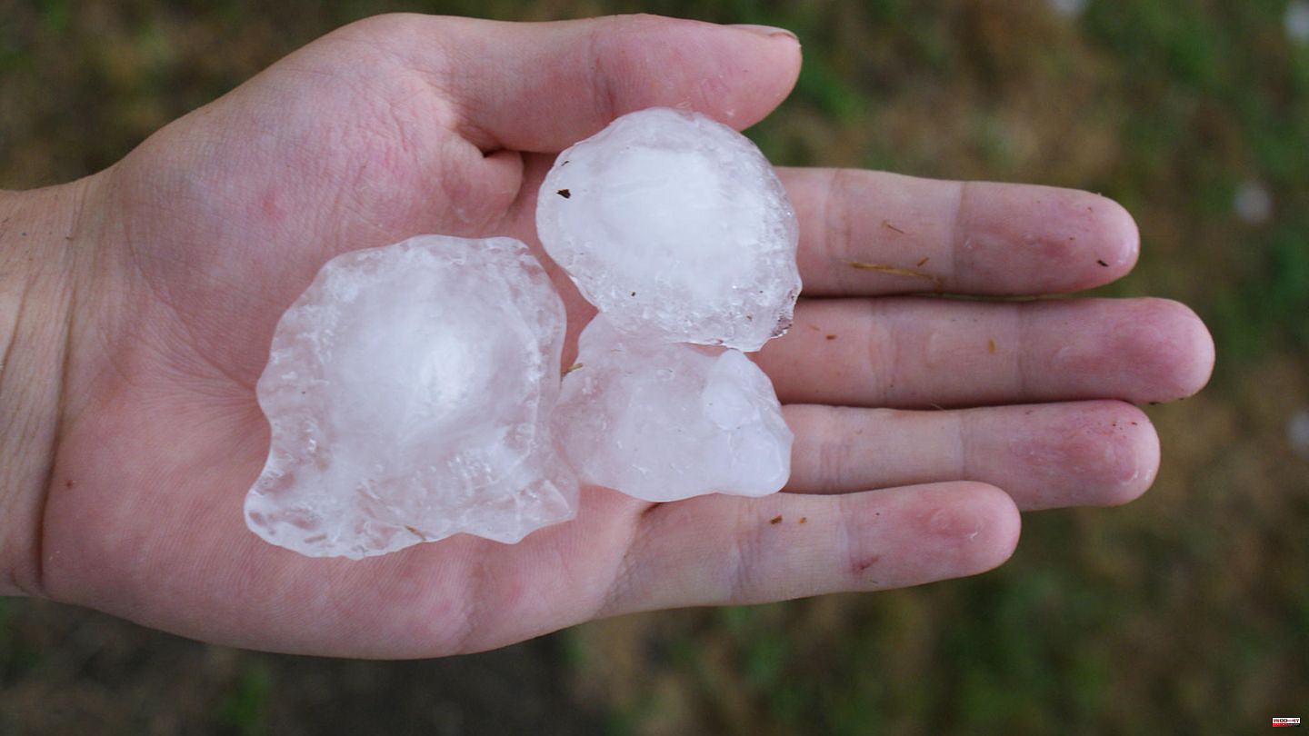 Storm in Spain: Toddler is hit by hailstone and dies