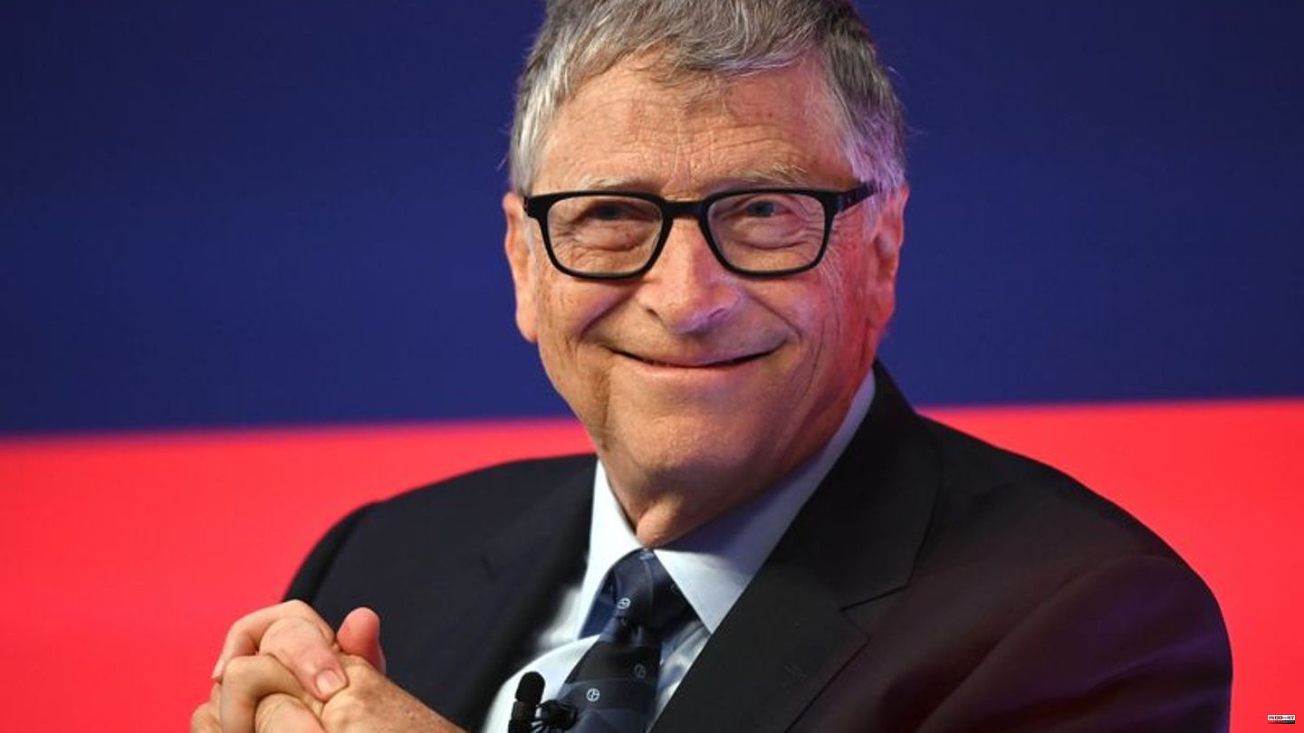 Microsoft founder: Bill Gates congratulates daughter Phoebe with children's photos