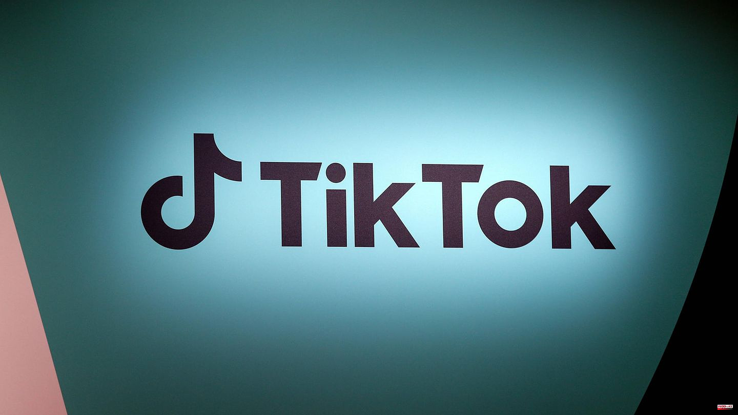 "Blackout" challenge: 14-year-old chokes off air in TikTok challenge and dies from it