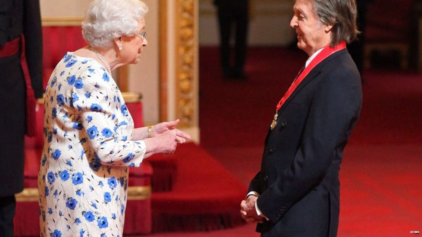 After the Queen's death: "She giggled" - Paul McCartney on moments with the Queen