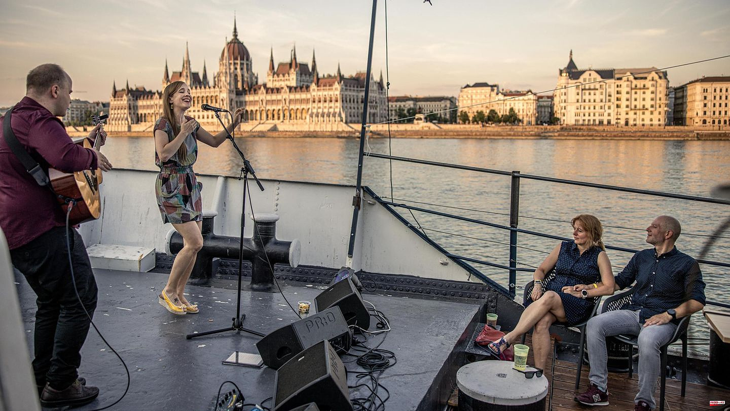 Travel: Travel to the land of Orbán? If you want to get to know the liberal spirits of Budapest, you should definitely do so