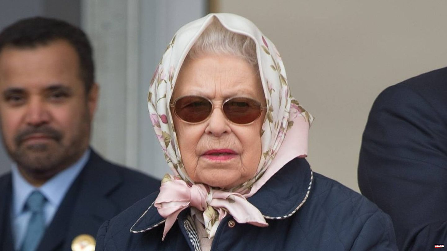 Queen Elizabeth II: Palace unveils special photo of the Queen