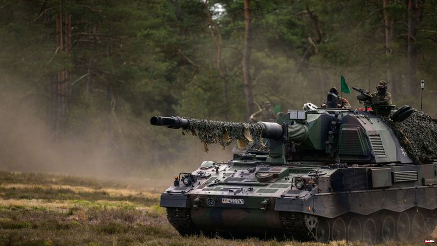 Delivery of arms: Ukraine: Four more self-propelled howitzers from the Bundeswehr
