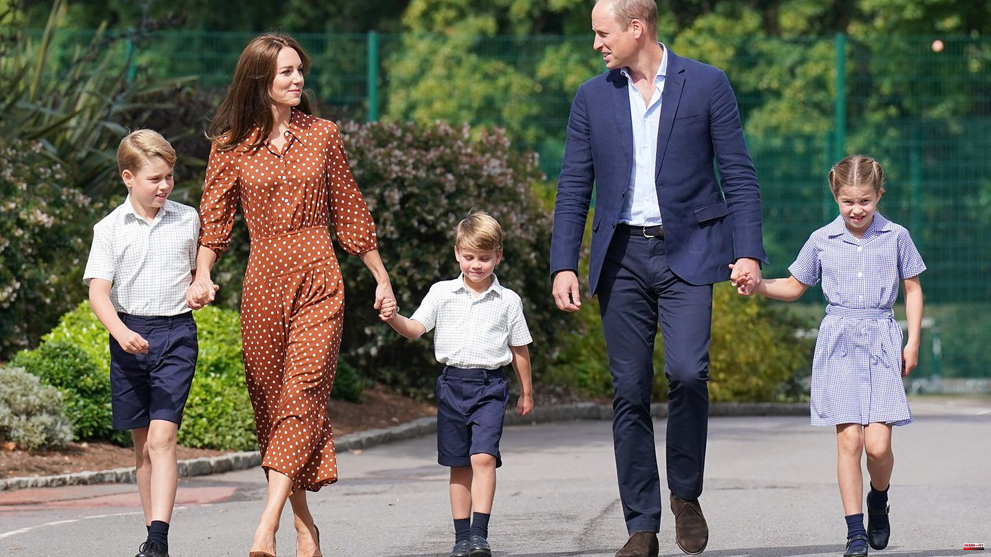 New school because of moving: We are the new ones here: Prince George, Princess Charlotte and Prince Louis have their first day of school