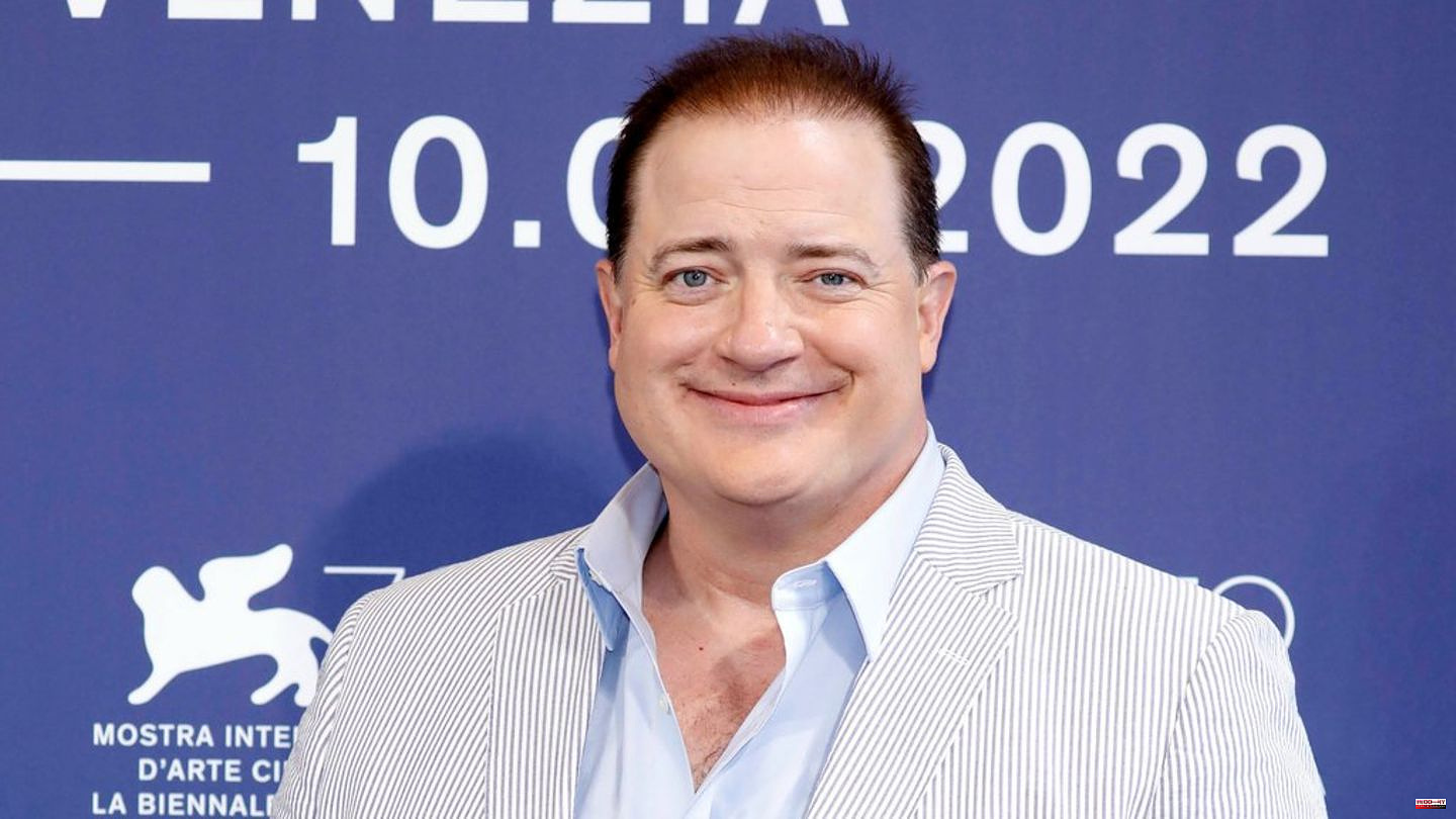 Standing ovation at "The Whale" premiere: Brendan Fraser is moved to tears