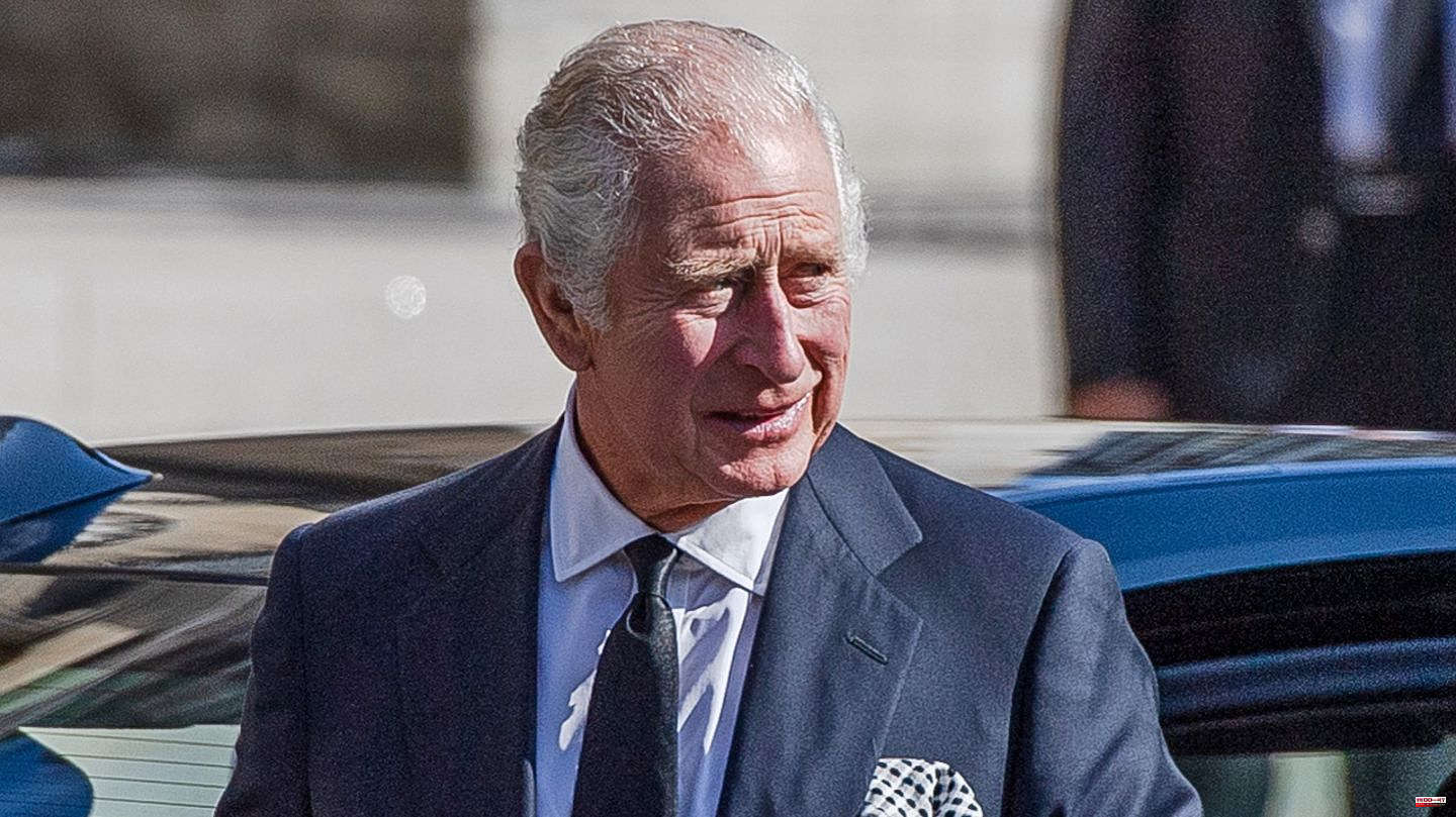 Clarence House: They mourn the loss of the Queen and are now losing their job: King Charles III. laid off around 100 employees