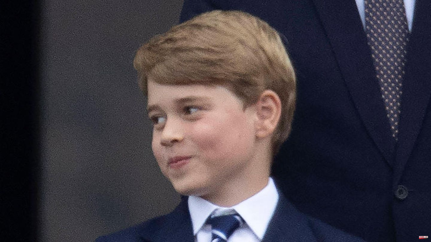 According to Royal expert: Prince George mischievously warned a pal: "My father will be king, so be careful"