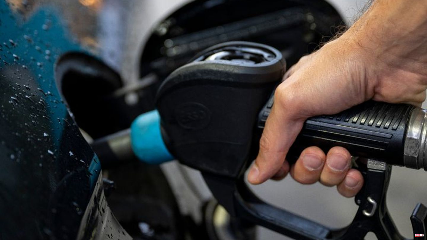 Consumers: Cartel Office: Massive north-south divide in fuel prices