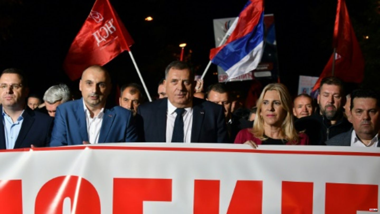 Tens of thousands demonstrate in Banja Luka against the recount of the presidential election