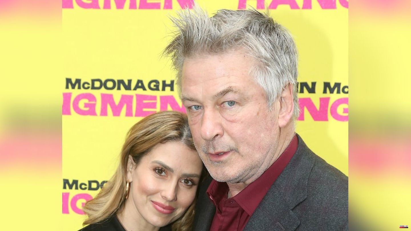 Hilaria and Alec Baldwin: Cute family snap with all the kids