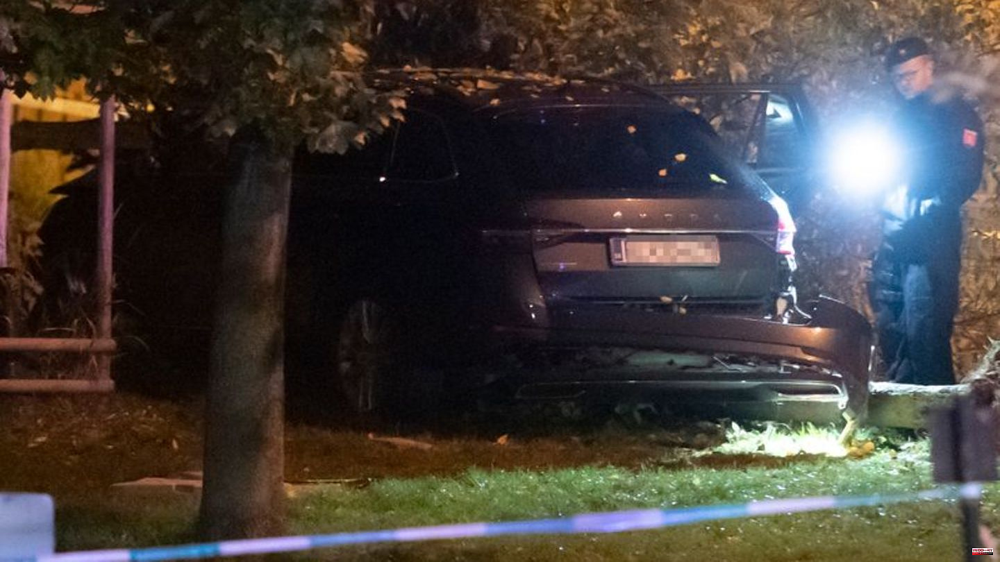 Accidents: car drives into bus stop - five dead in Bratislava
