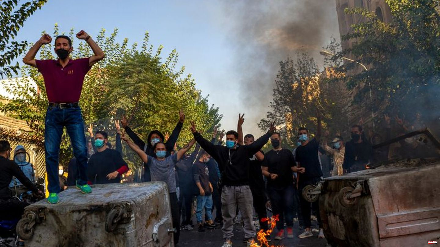 Human rights: UN concerned about deaths in Iran protests