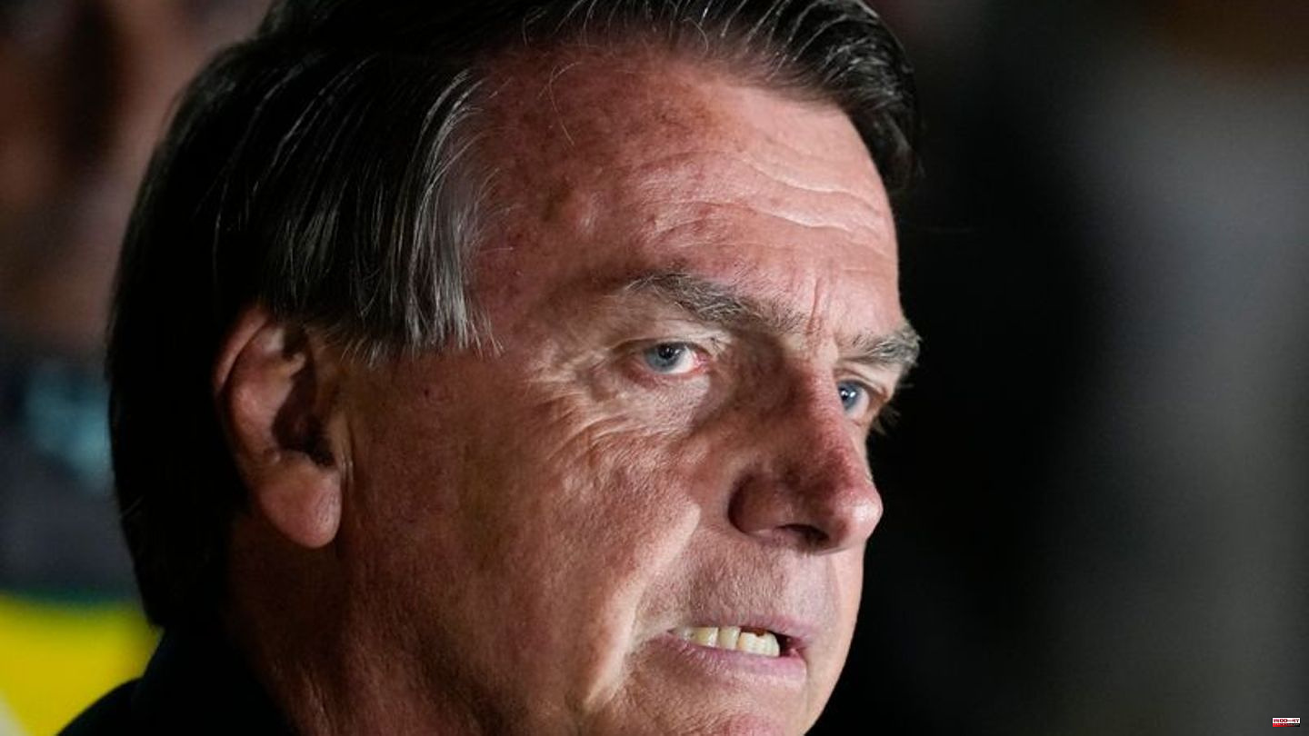 Brazil: Bolsonaro government prefers social benefits before runoff election