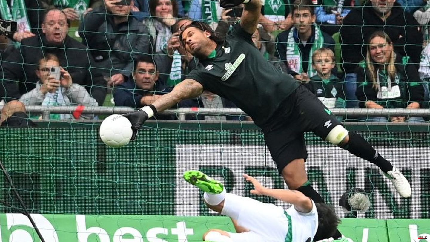 Football: Explosive photos: Werder Bremen distances itself from Tim Wiese