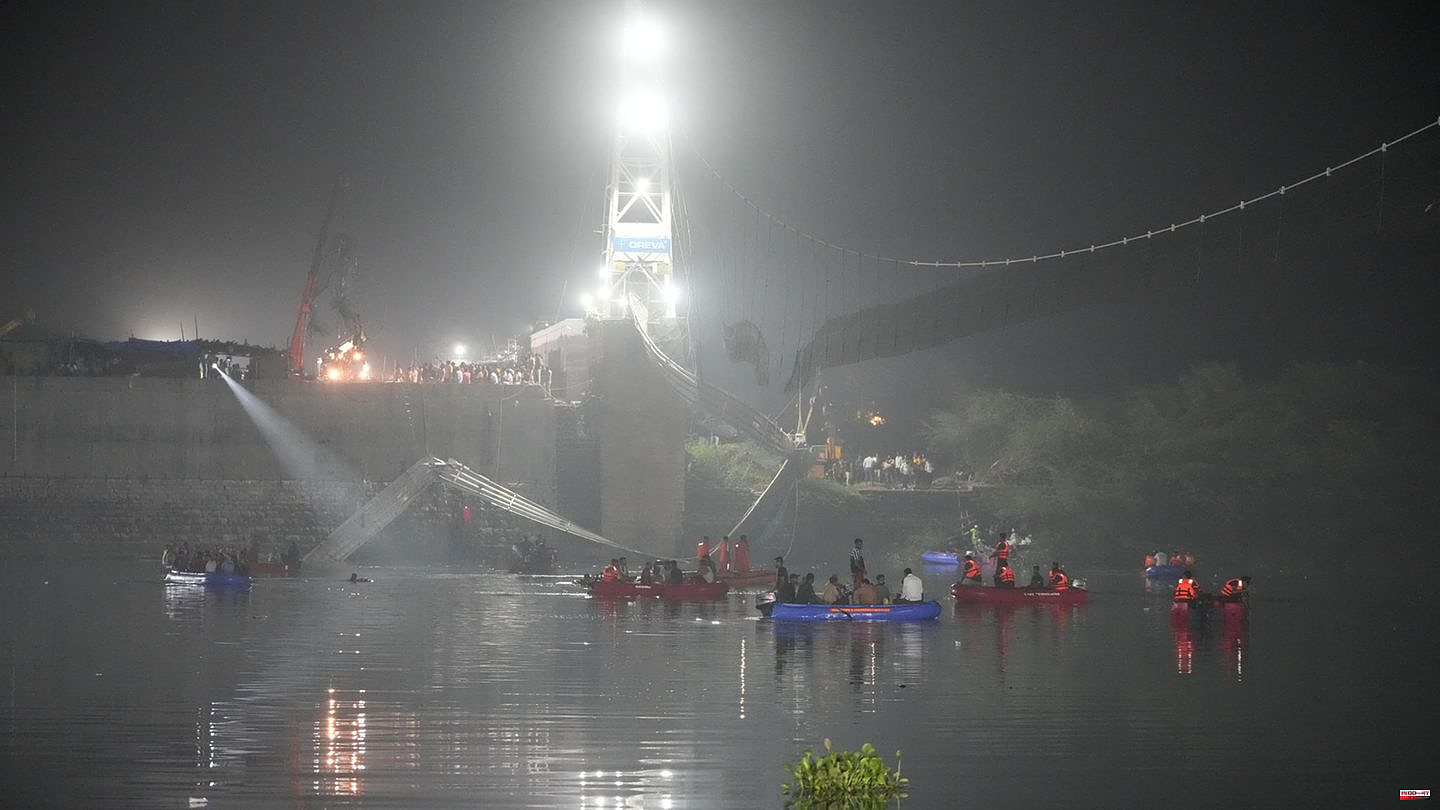 Recently renovated: more than 140 dead in suspension bridge collapse in India