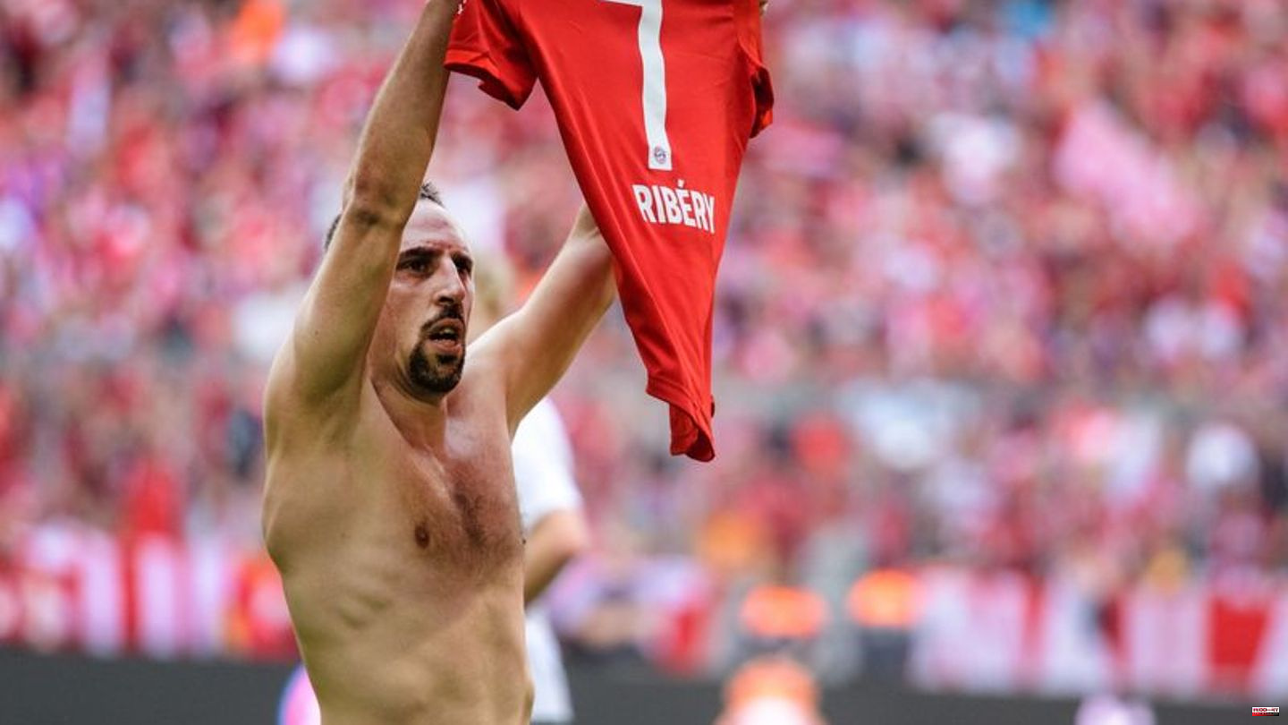Ex-Bayern star stops: "Servus, legend!": Ribéry ends his career