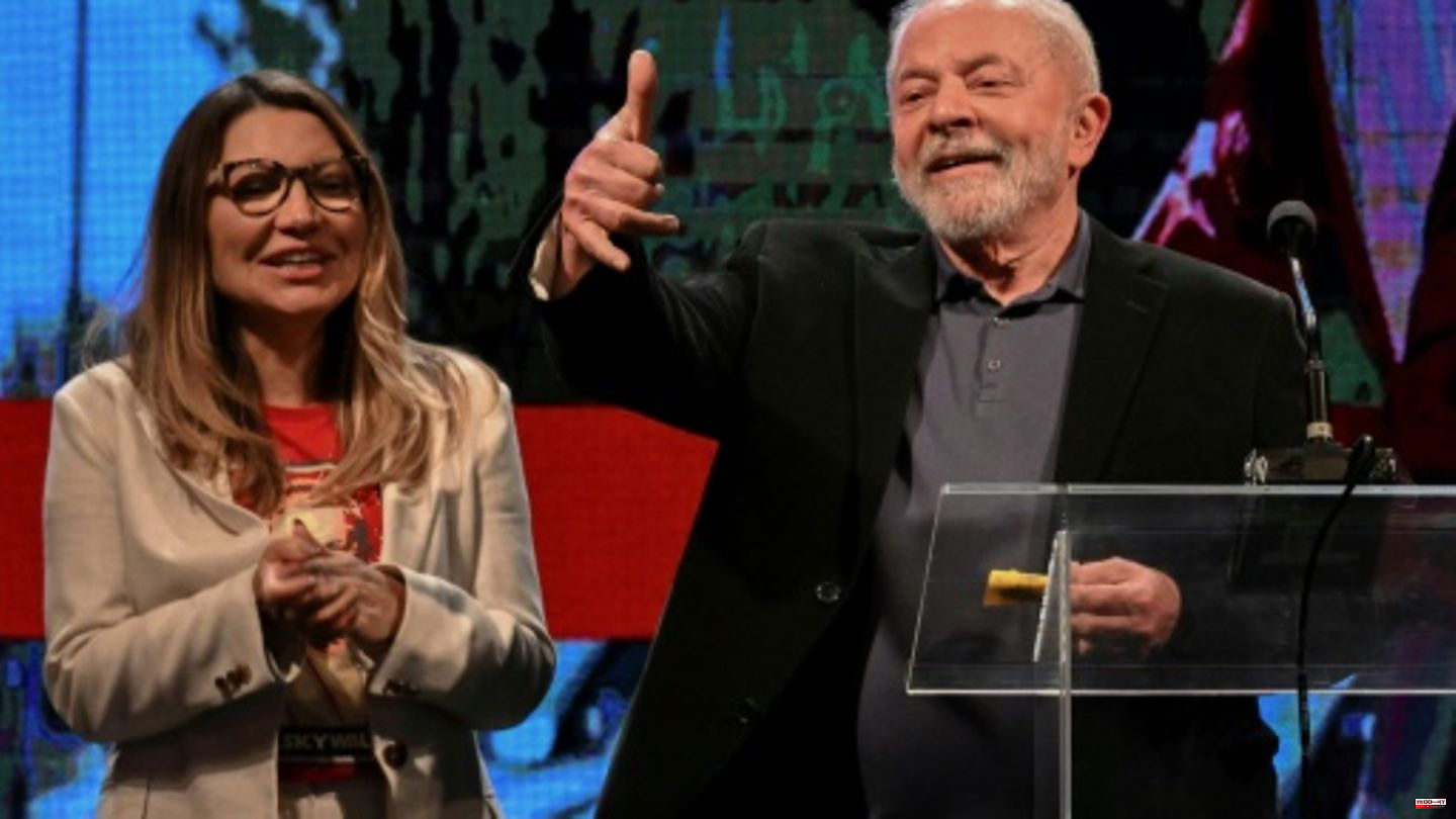 Lula wins first round of presidential election in Brazil