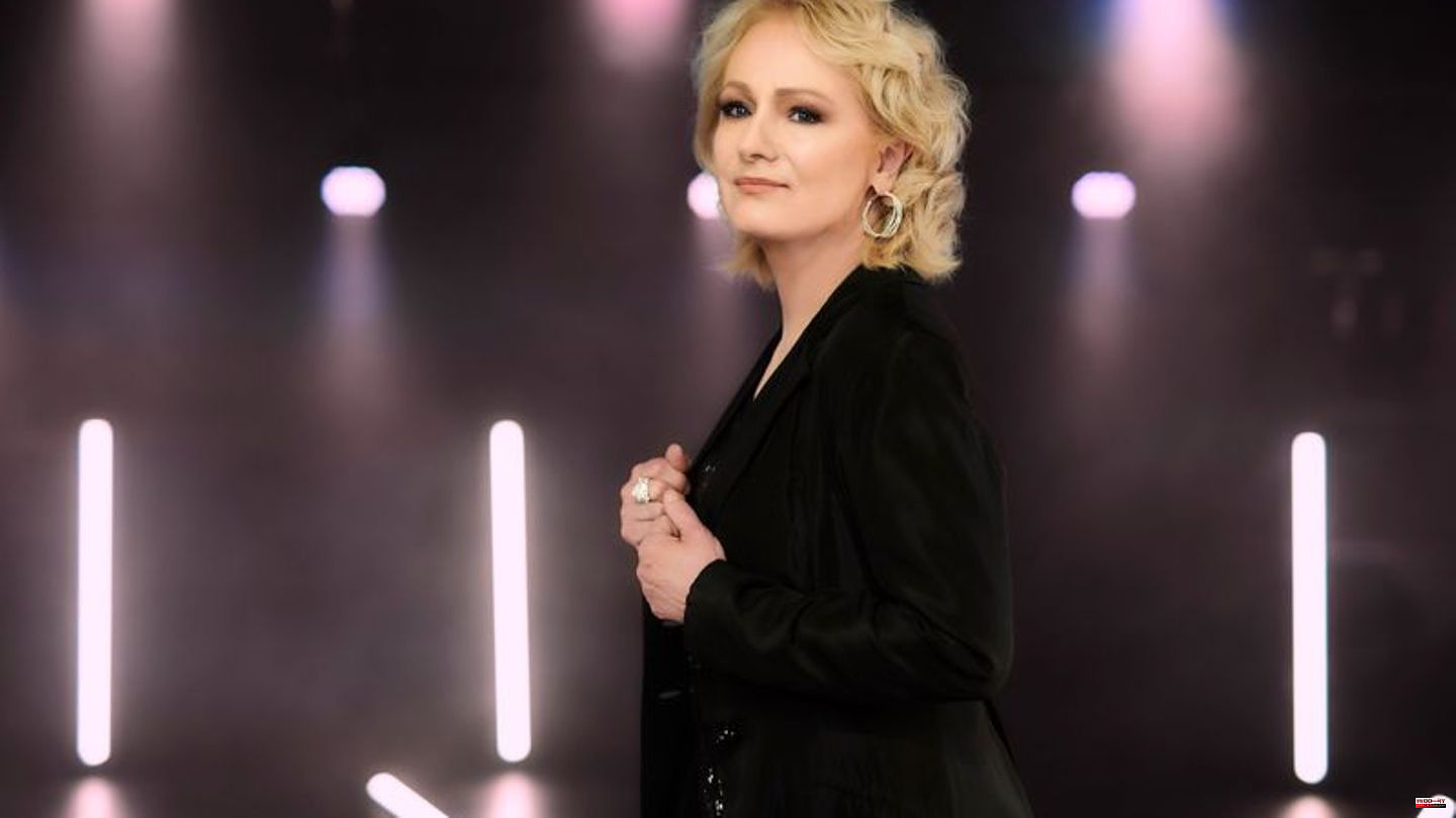 Pop singer: Nicole sings "A little peace" in Russian now