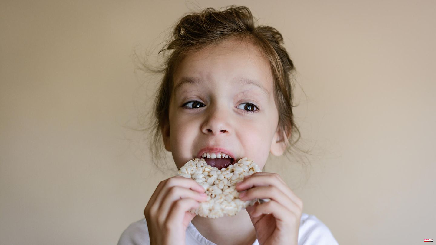 Five problems: Toxic snack: For these reasons, Ökotest would prefer not to see any more children nibbling on rice cakes