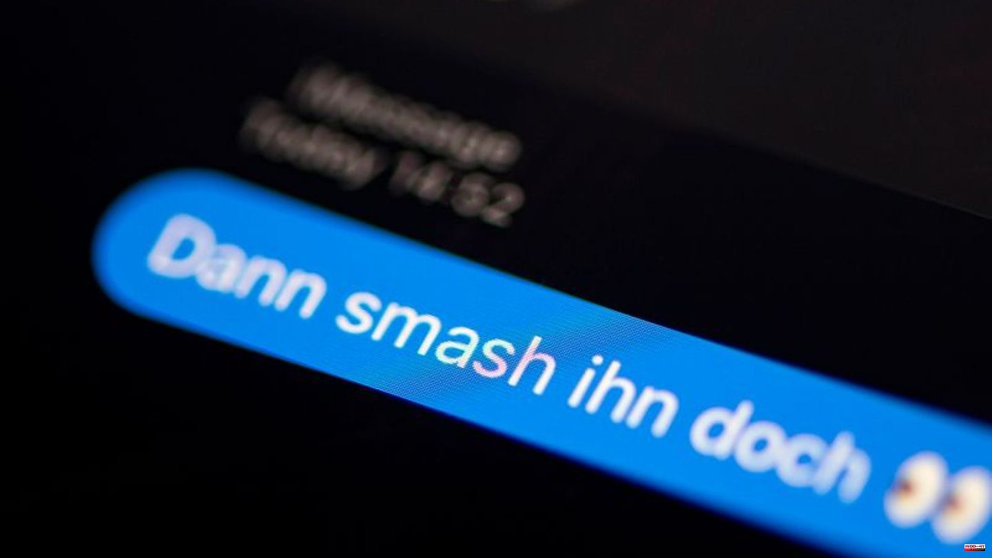 Language: "Smash" is youth word of the year