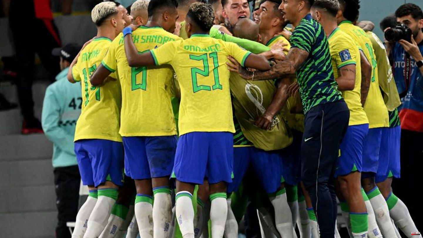 Praise from Neymar: Casemiro shoots Brazil into the World Cup round of 16